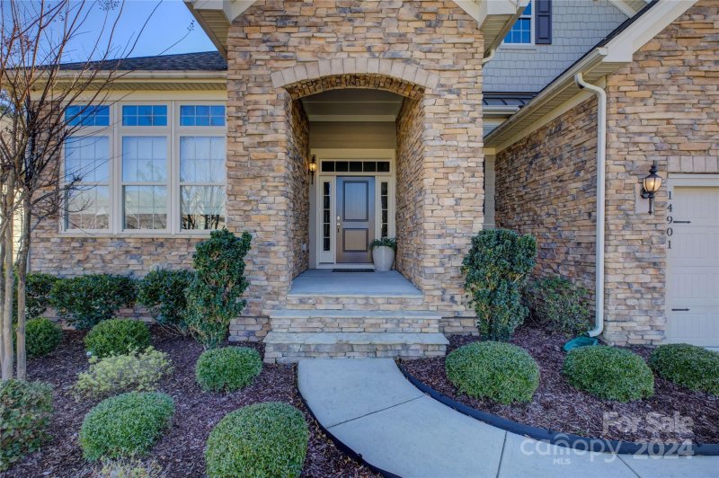 Property image 2 at 14901 Creeks Edge Drive, Charlotte, NC 28278