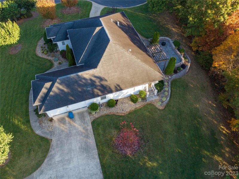 Property image 5 at 116 Gunpowder View Circle, Granite Falls, NC 28630