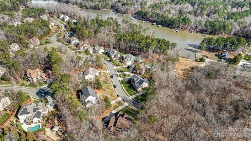 Property image 4 at 2515 Highworth Lane, Charlotte, NC 28214