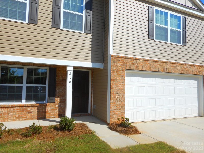 Property image 2 at 2301 Meadow Stream Drive, Sherrills Ford, NC 28673