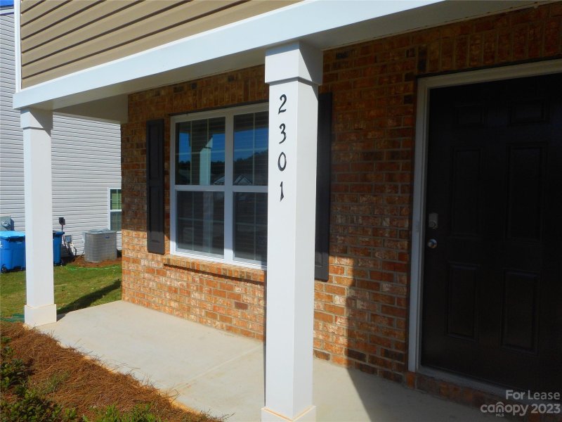 Property image 3 at 2301 Meadow Stream Drive, Sherrills Ford, NC 28673