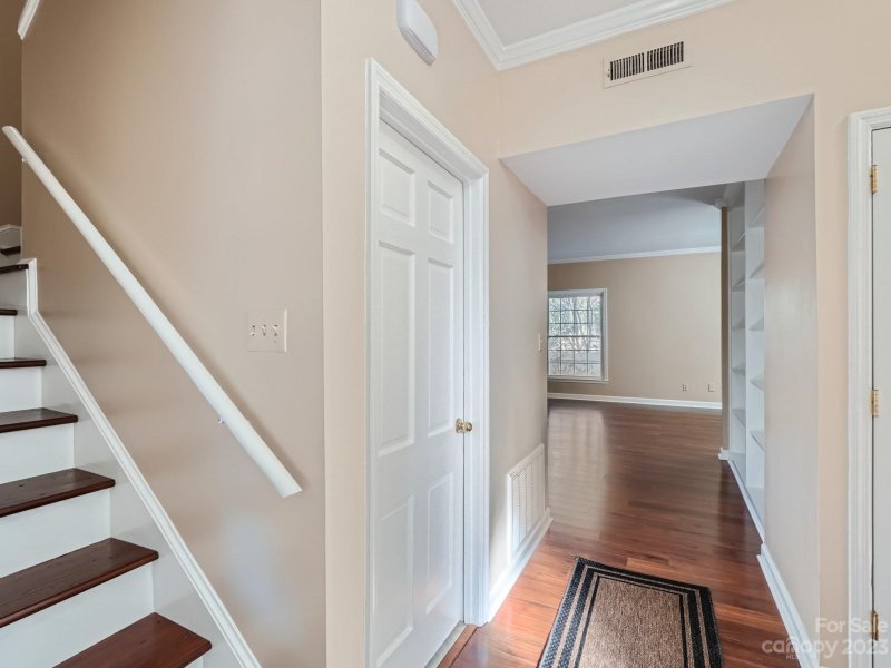 Property image 2 at 5929 Quail Hollow Road, Charlotte, NC 28210