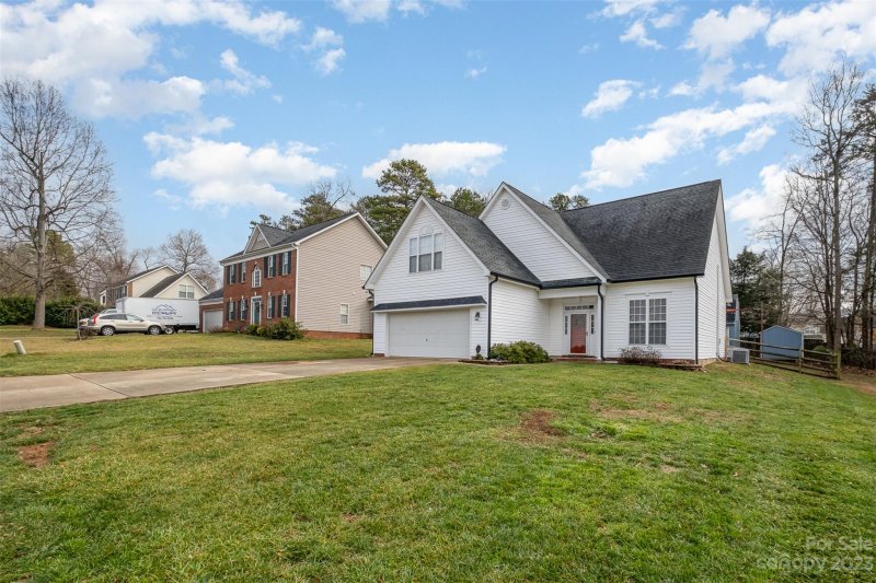 Property image 3 at 4261 Deacon Court, Concord, NC 28025