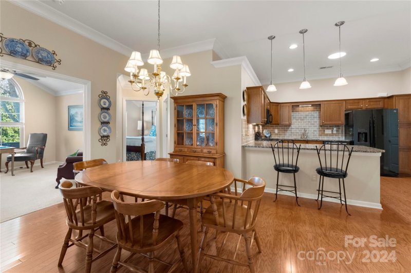 Property image 3 at 2308 Coltsview Lane, Matthews, NC 28105