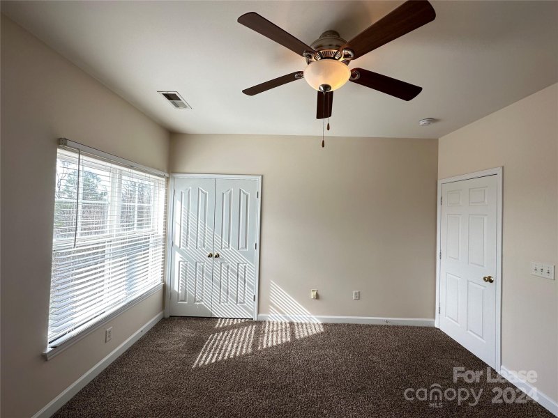 Property image 4 at 11248 Hyde Pointe Court, Charlotte, NC 28262