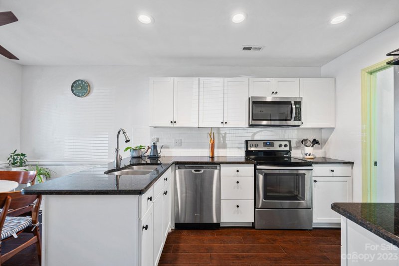 Property image 5 at 9308 Camberwell Road, Mint Hill, NC 28227