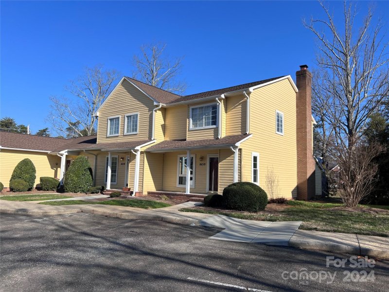 Property image 2 at 1650 Robins Nest Court, Gastonia, NC 28054