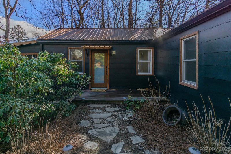 Property image 5 at 219 Rattlesnake Mountain Road, Black Mountain, NC 28711