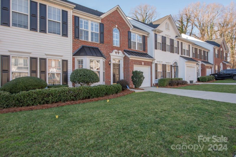 Property image 3 at 6005 Boathouse Lane, Cramerton, NC 28032