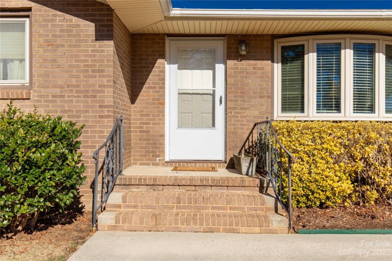 Property image 2 at 2063 Parkwood Drive, Rock Hill, SC 29732