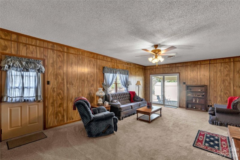 Property image 3 at 2063 Parkwood Drive, Rock Hill, SC 29732