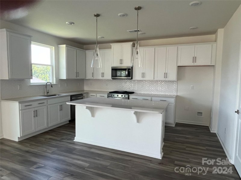 Property image 4 at 357 Lancashire Court, Denver, NC 28037