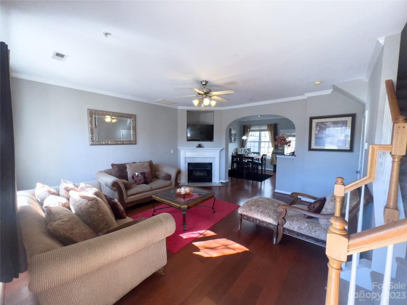Property image 2 of 8480 Chaceview Court in Villages of Avonlea, Charlotte, NC 28269