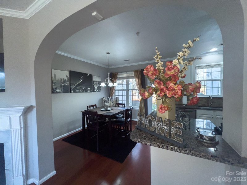 Property image 5 of 8480 Chaceview Court in Villages of Avonlea, Charlotte, NC 28269