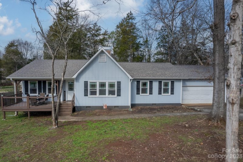 2543 Saddlewood Circle