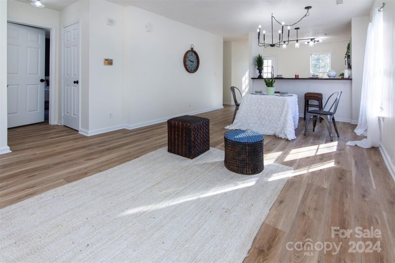 Property image 5 at 6204 Carver Boulevard, Charlotte, NC 28269