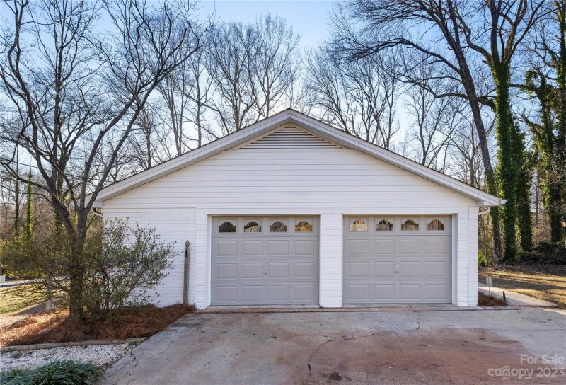 Property image 3 at 604 White Oak Court, Gastonia, NC 28056