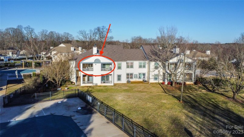 Property image 2 at 8020 Tremaine Court, Charlotte, NC 28227