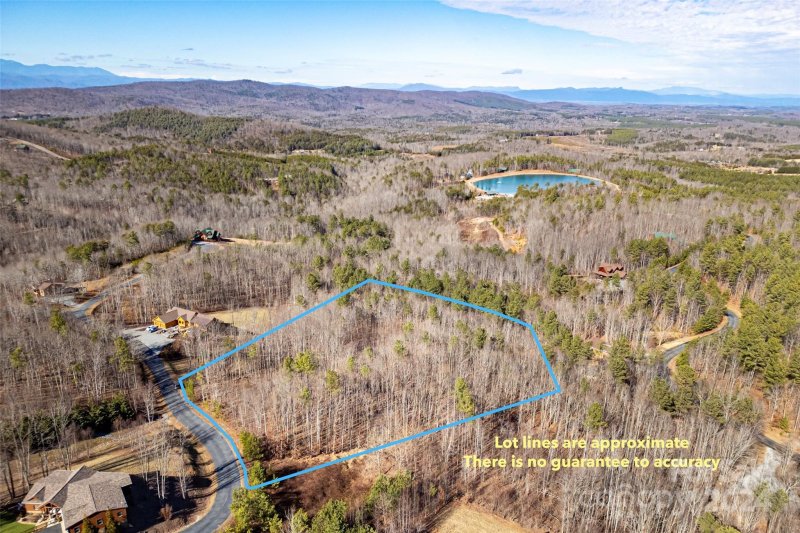 Property image 5 of 394 Lakeview Trail in Grandview Peaks, Nebo, NC 28761