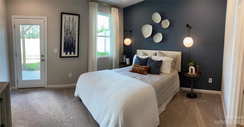 Property image 3 at 1232 Keydet Drive, Charlotte, NC 28216