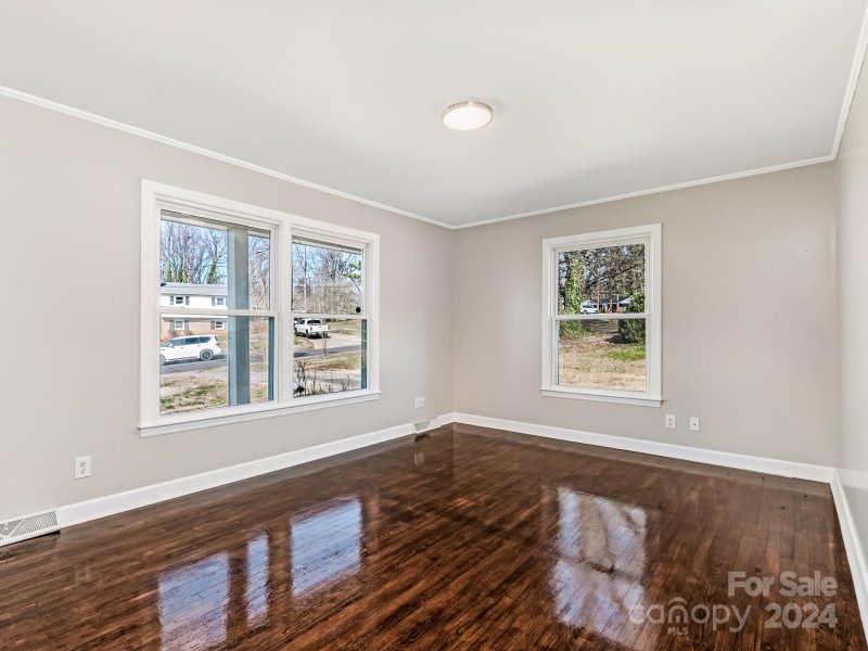 Property image 4 at 4129 Allwood Drive, Charlotte, NC 28217