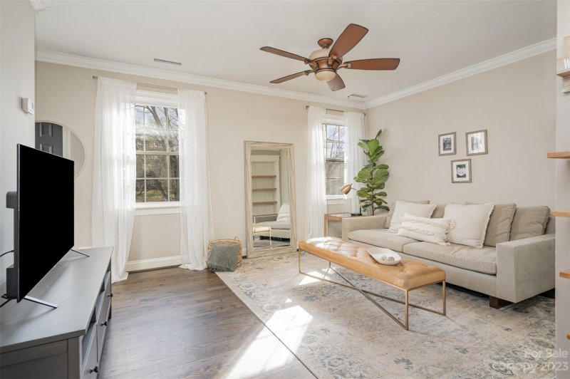 Property image 5 at 540 Wakefield Drive, Charlotte, NC 28209