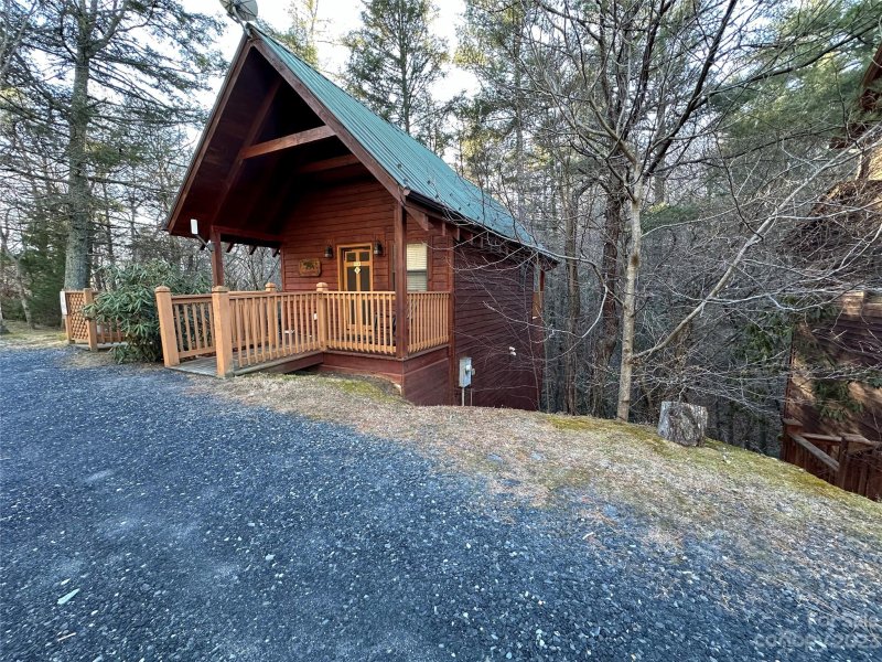 Property image 2 at 49 Creekside Loop, Spruce Pine, NC 28777