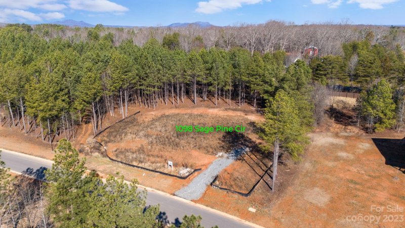 Property image 2 at 1098 Sage Pine Circle, Clover, SC 29710