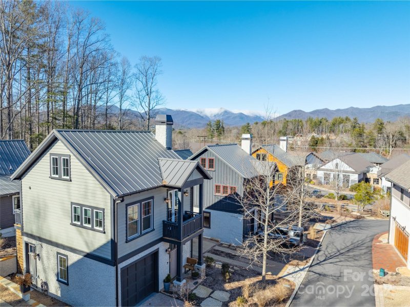 Property image 2 at 9 Fay Jones Lane, Black Mountain, NC 28711