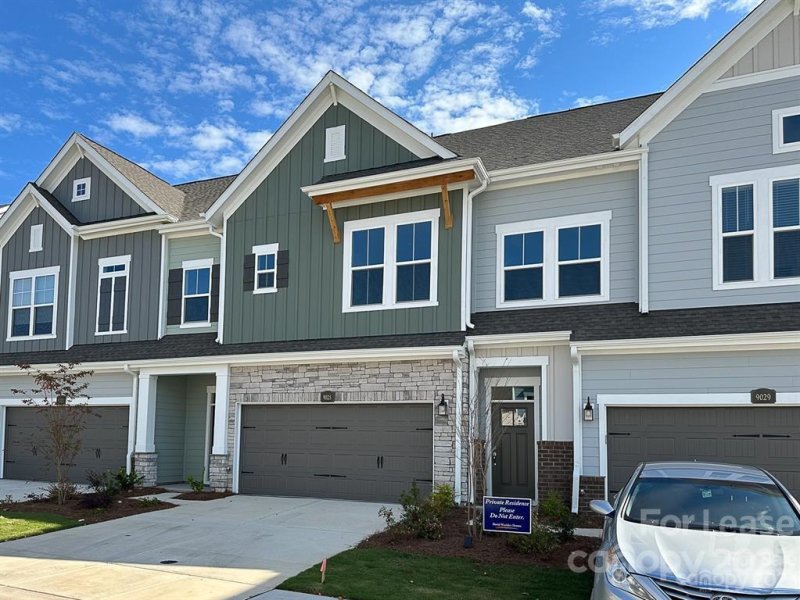 Property image 2 at 9025 Charles Francis Lane, Cornelius, NC 28031