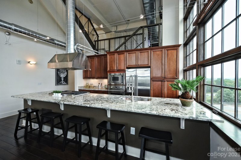 Property image 5 at 715 N Graham Street, Charlotte, NC 28202