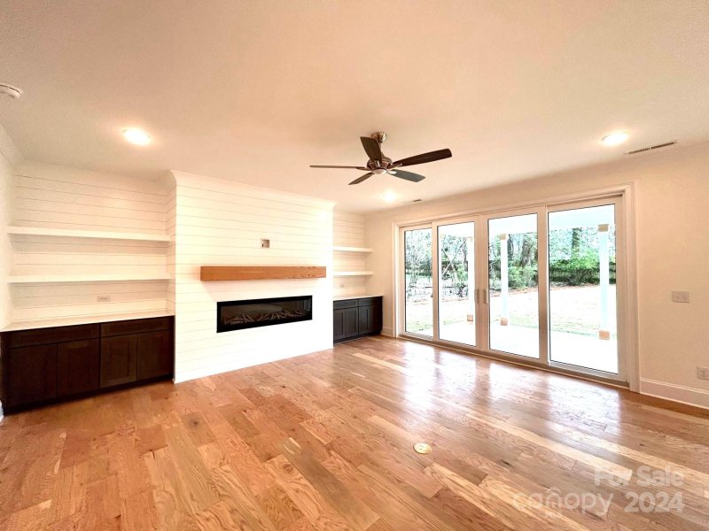 Property image 4 at 2913 Foxwood Road, Charlotte, NC 28226