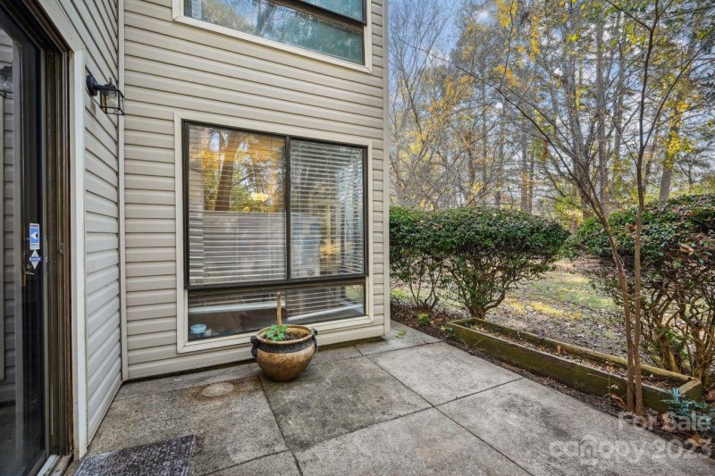 Property image 5 at 7922 Princess Ann Drive, Charlotte, NC 28212