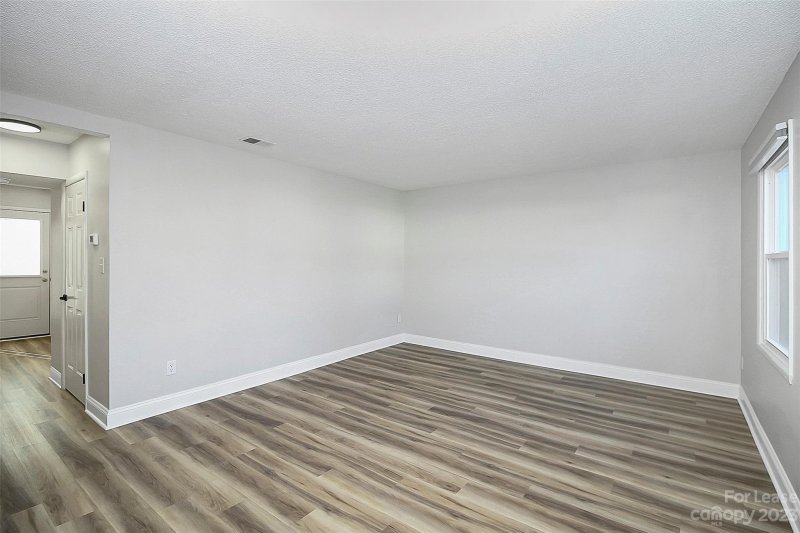 Property image 4 at 1524 Waybridge Lane, Charlotte, NC 28210