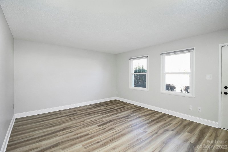 Property image 5 at 1524 Waybridge Lane, Charlotte, NC 28210