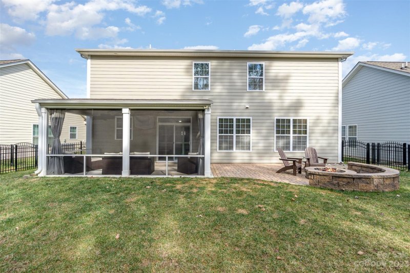 Property image 4 at 159 Blueview Road, Mooresville, NC 28117