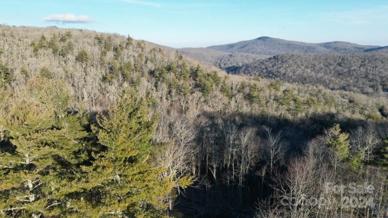 Property image 5 of Lot 73 Linhigh Drive in Linville Heights, Newland, NC 28657