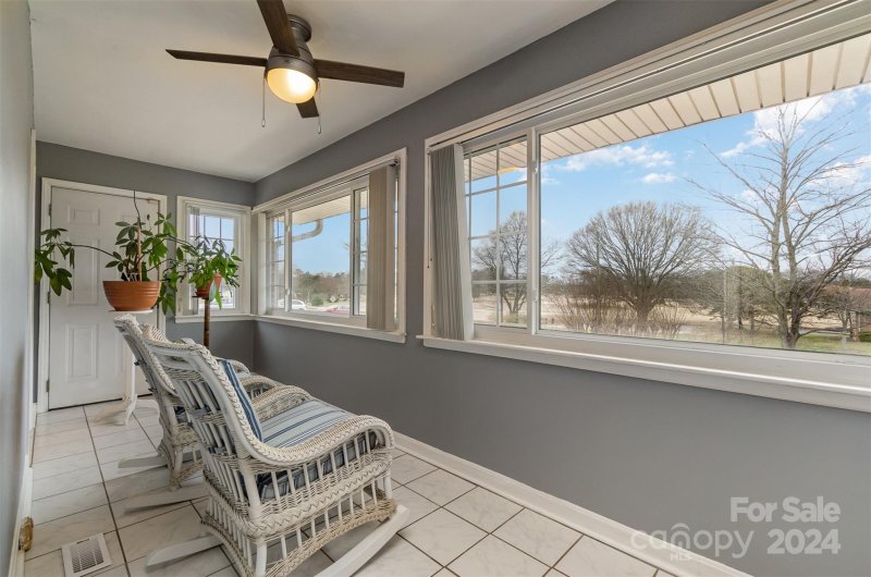 Property image 2 at 1330 Stoneyridge Drive, Charlotte, NC 28214