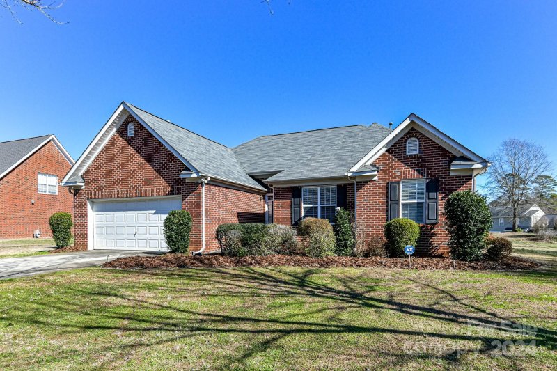 Property image 2 at 3210 Manchester Avenue, Monroe, NC 28110