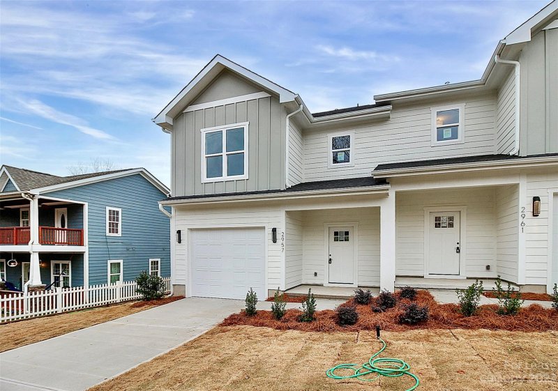 Property image 3 at 2961 Ross Avenue, Charlotte, NC 28208