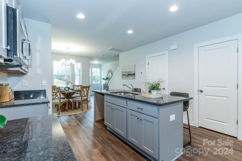 Property image 5 at 831 Holland Avenue, Charlotte, NC 28206