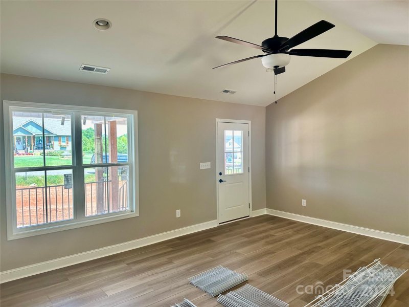 Property image 4 at 3461 Storybrook Lane, Sherrills Ford, NC 28673