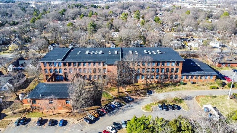 Property image 5 at 201 S Hoskins Road, Charlotte, NC 28208