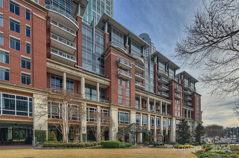 Property image 2 at 435 Tryon Street, Charlotte, NC 28202