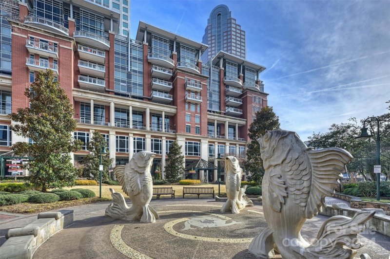 Property image 3 at 435 Tryon Street, Charlotte, NC 28202