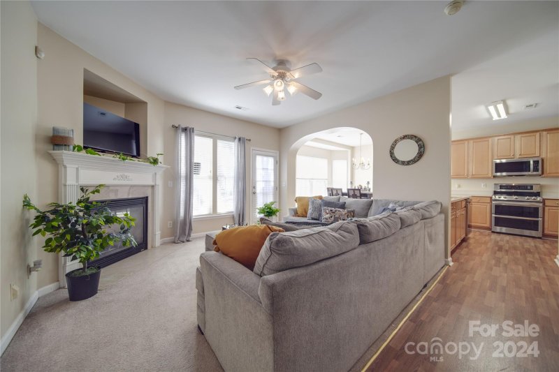 Property image 4 at 6308 Morningview Court, Charlotte, NC 28269
