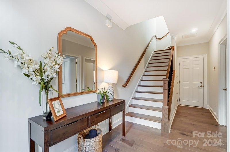 Property image 3 at 5048 Harrowsmith Lane, Charlotte, NC 28204