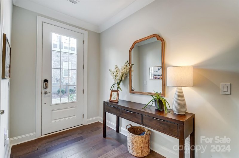 Property image 4 at 5048 Harrowsmith Lane, Charlotte, NC 28204