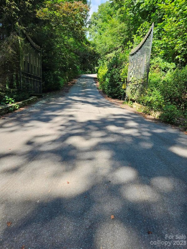 Lot 10 Boulder Ridge