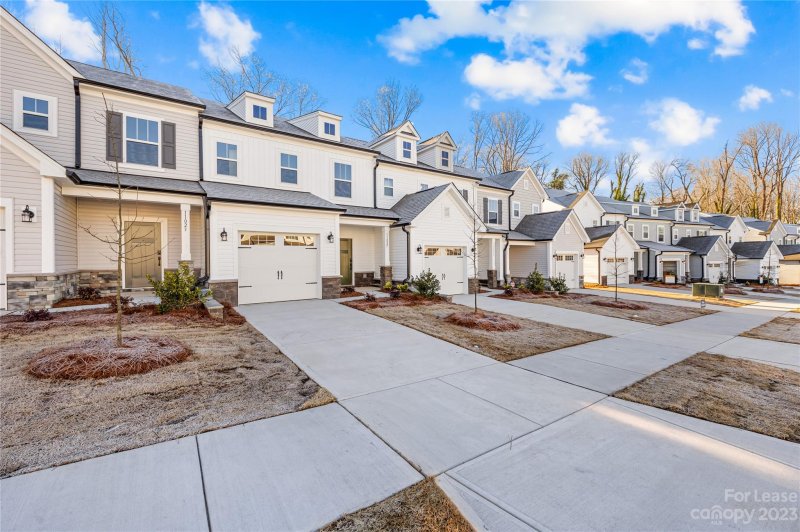 Property image 2 at 11027 Pagebrook Lane, Charlotte, NC 28214